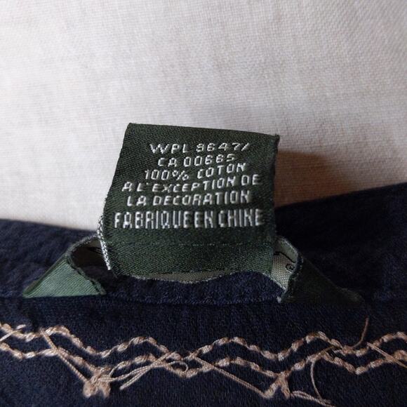 EDDIE BAUER Women's Black Long Sleeve Top 4X Embroidered Neckline Cotton - Picture 4 of 8